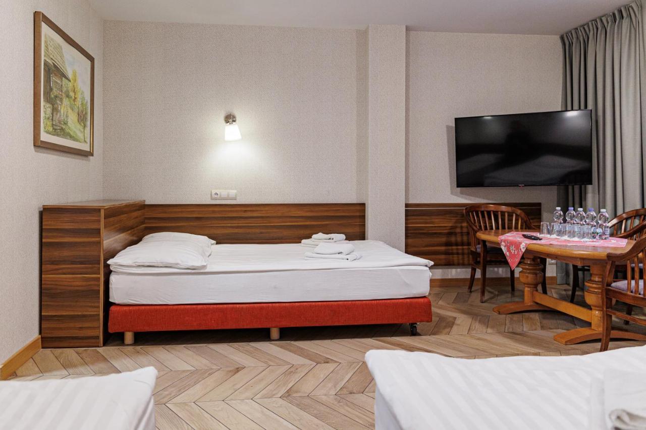 Hotel Lesne Patio Katowice Esterno foto