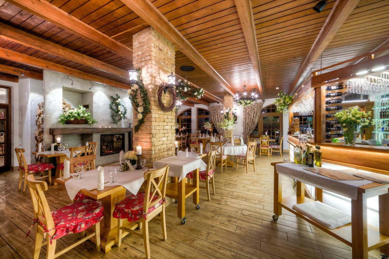 Hotel Lesne Patio Katowice Esterno foto